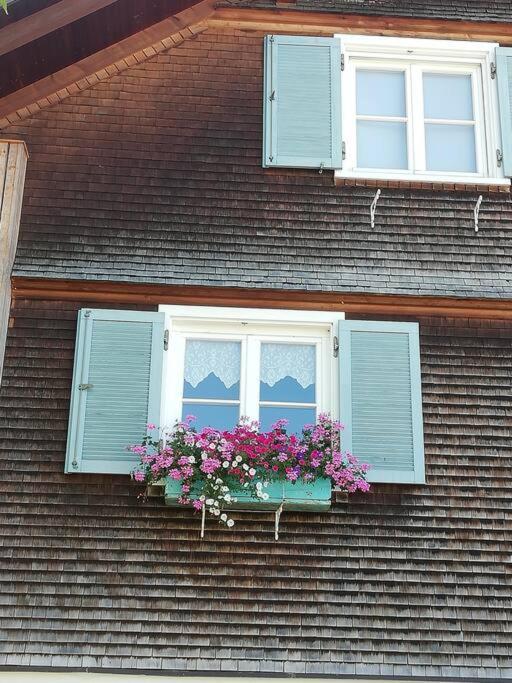 Gemuetliche Wohnung In Einfamilienhaus Alberschwende Kültér fotó